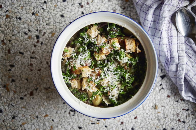 Løgsuppe med sprøde brødcroutoner Kan 2 millioner parisere tage fejl?